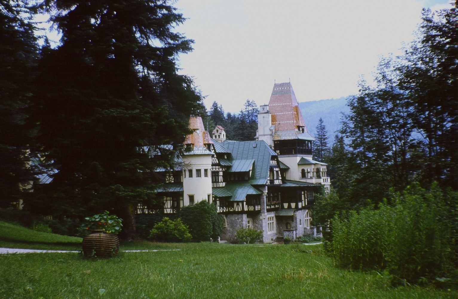 Castelul Pelisor