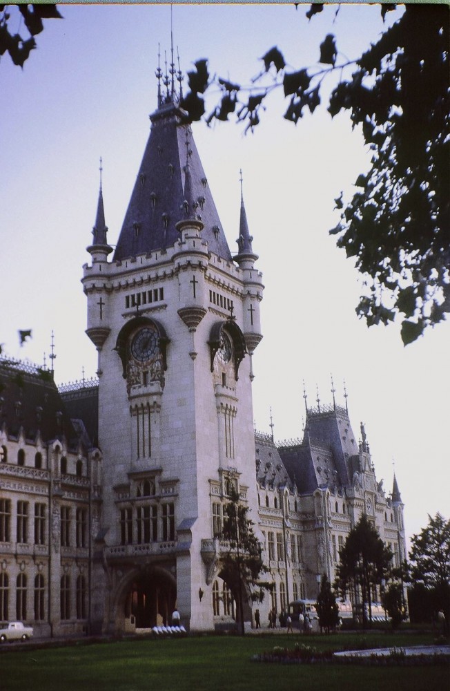 Iasi - Palatul Culturii