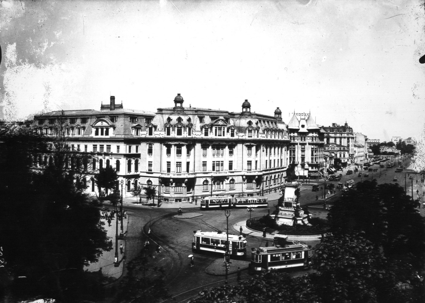 piata-universitatii_02